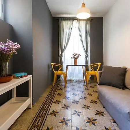 Townhouse With Dreamy Terrace *