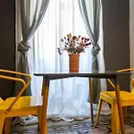 Townhouse With Dreamy Terrace 度假居