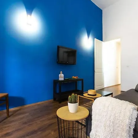 Townhouse With Dreamy Terrace * Βαλέτα