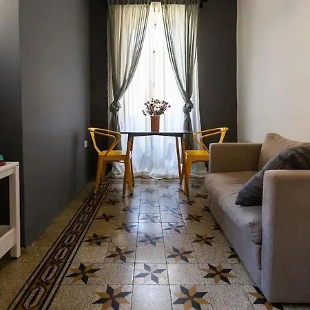 Townhouse With Dreamy Terrace 度假居 *